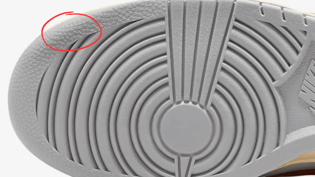 Real Nike Dunk Low Sneaker Sole with Star Pattern circled